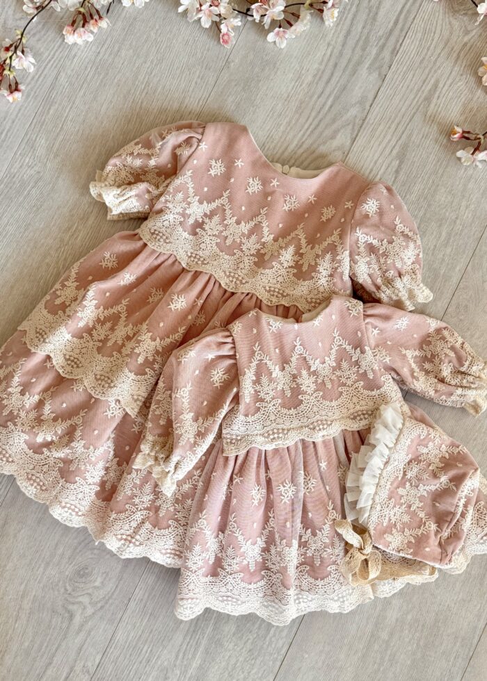 Set Leah
