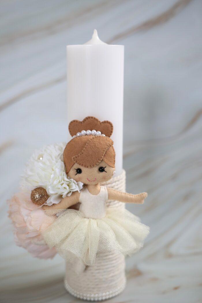 Lumanare de botez tip Balerina