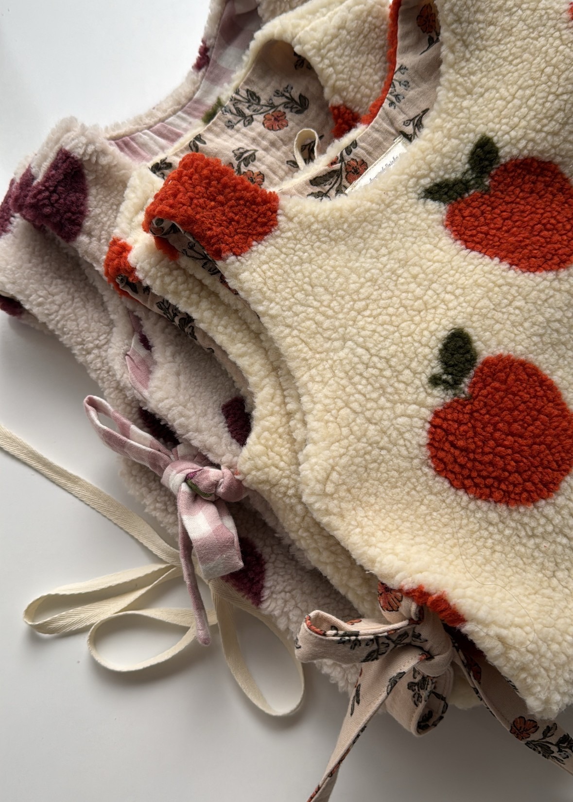 Vesta reversibila - imagine 3